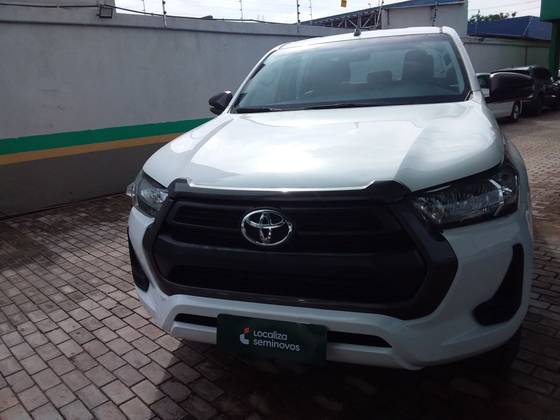 TOYOTA HILUX 2.8 D-4D TURBO DIESEL CHASSI 4X4 MANUAL